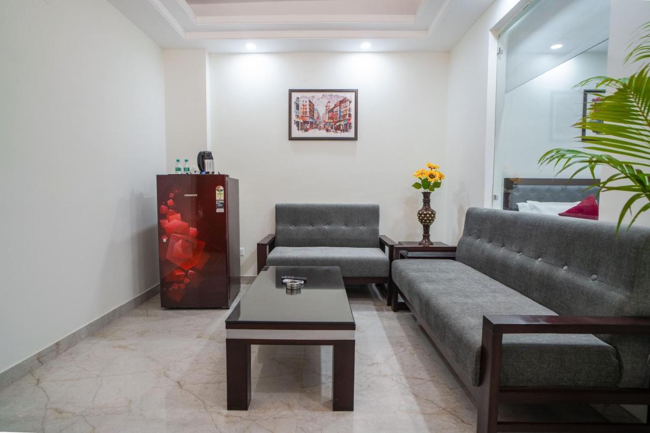 The Lodgers 1 Bhk Serviced Apartment Golf Course Road غورغاون المظهر الخارجي الصورة